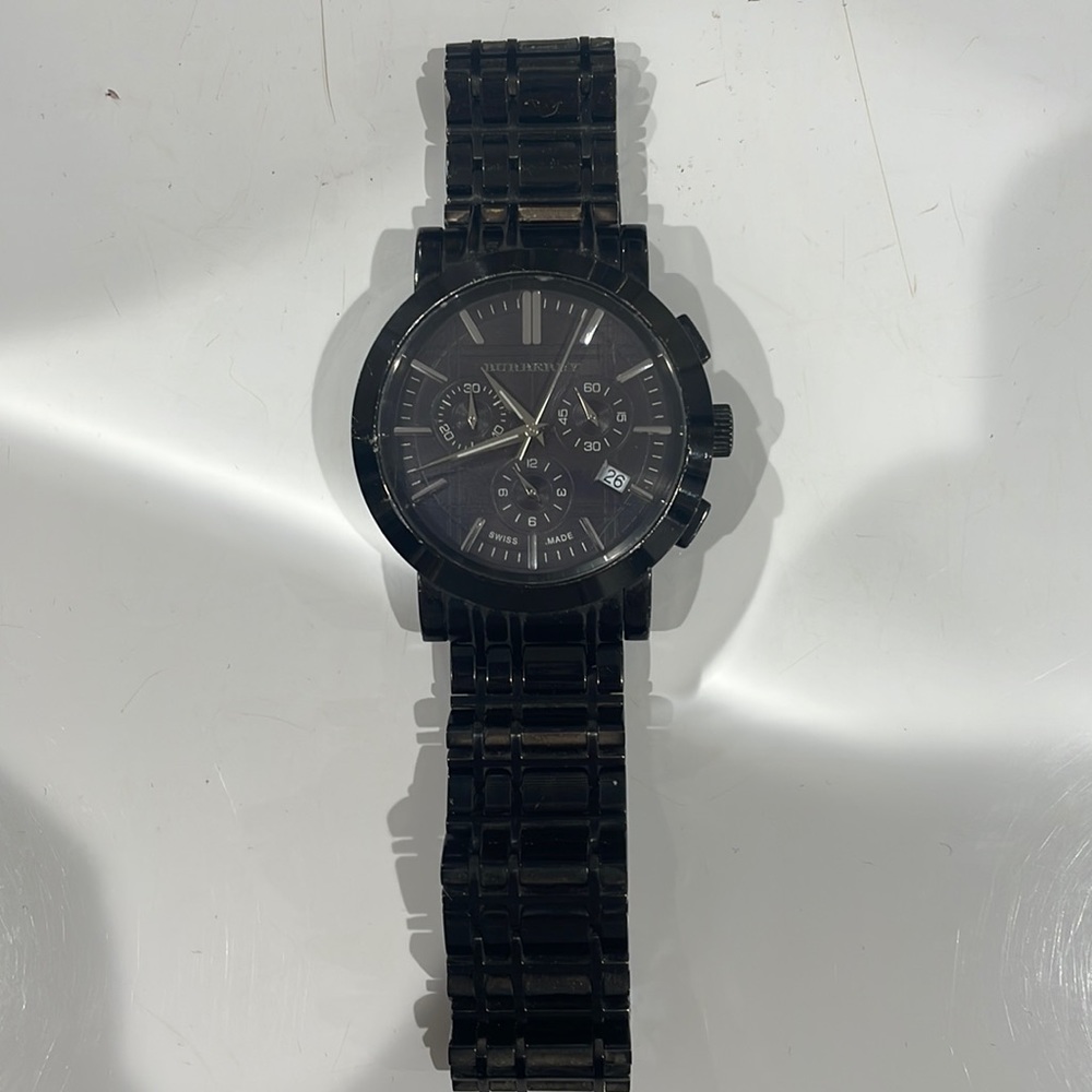 Burberry mens size watch.